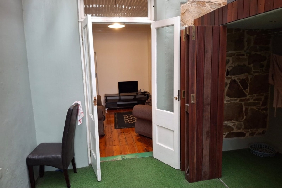 To Let 1 Bedroom Property for Rent in Port Elizabeth Central Eastern Cape